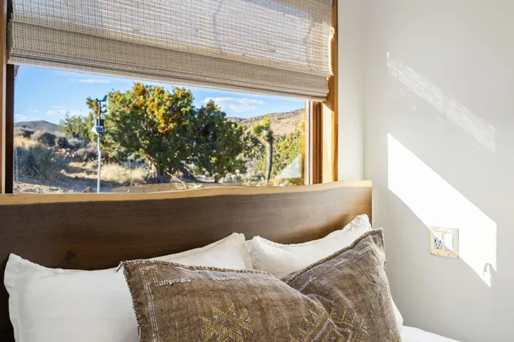 1102 Burlington Road, Pioneertown, CA