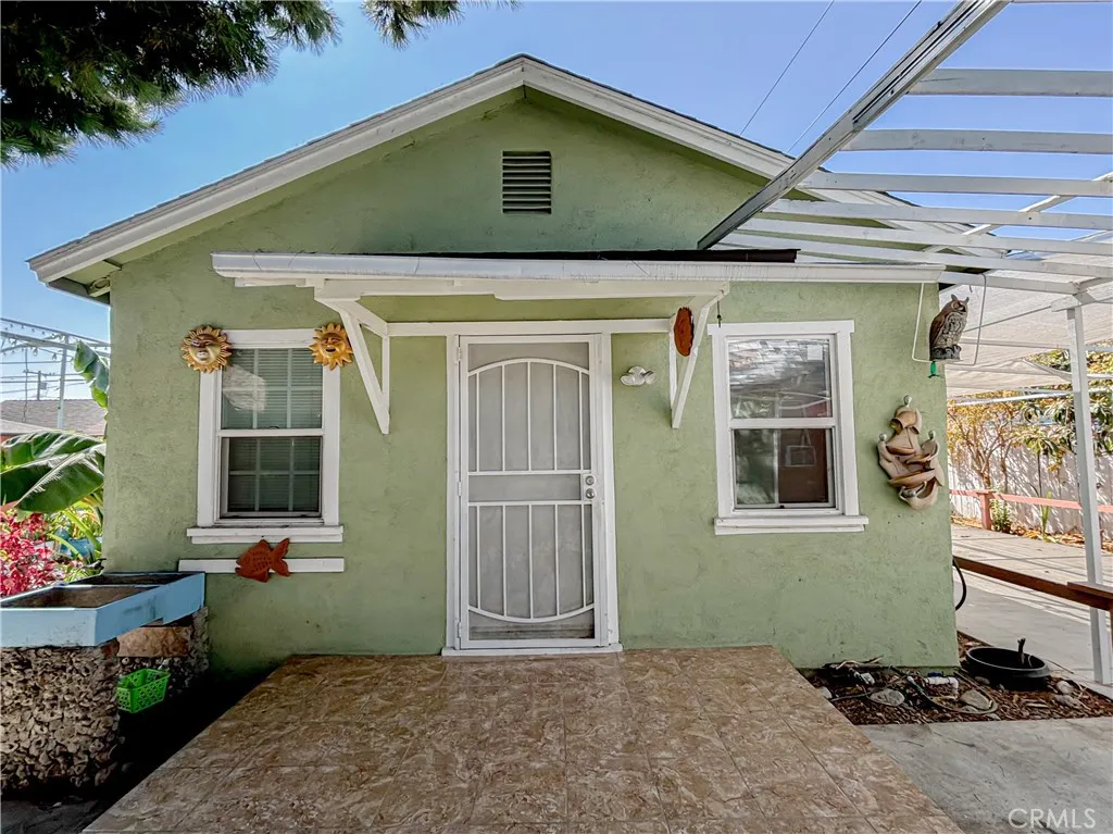 10416 Cantara, Sun Valley, California 91352 home-pic-23