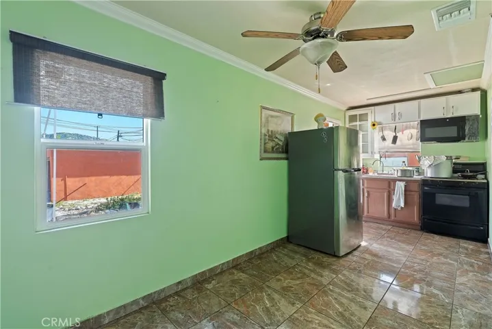 10416 Cantara, Sun Valley, California 91352