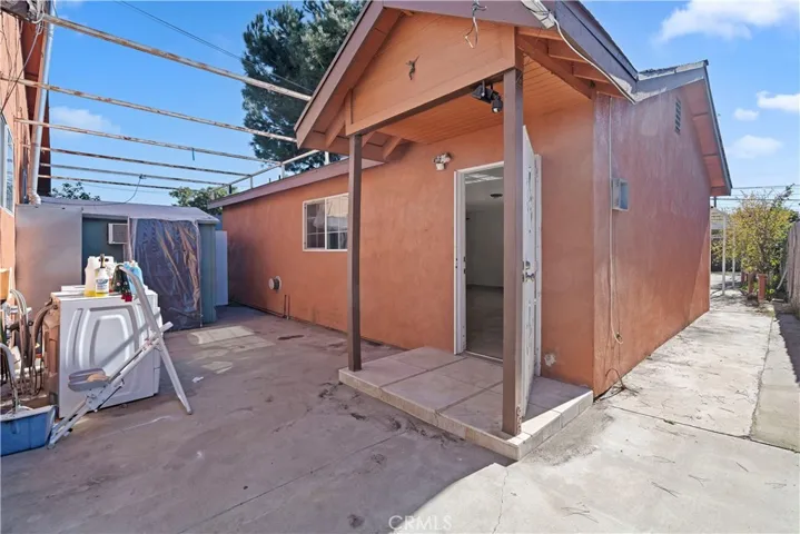 10416 Cantara, Sun Valley, California 91352