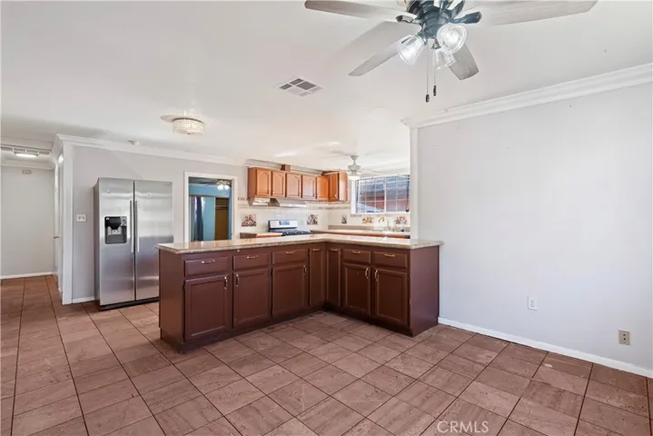 10416 Cantara, Sun Valley, California 91352