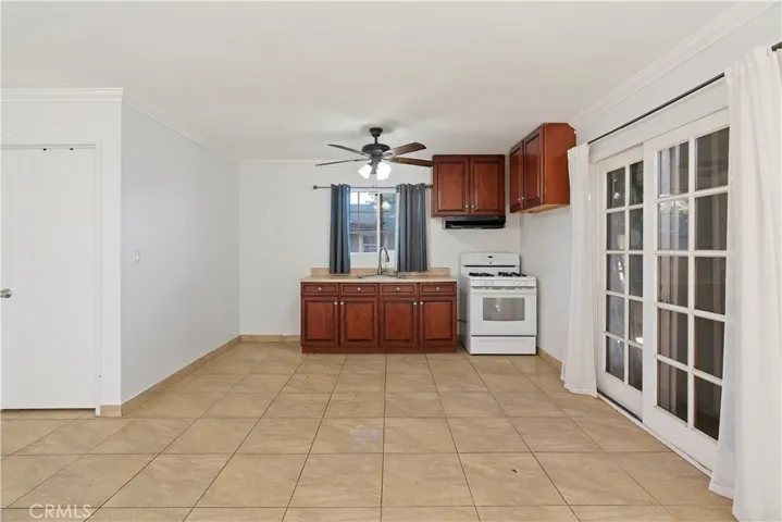 10416 Cantara, Sun Valley, California 91352