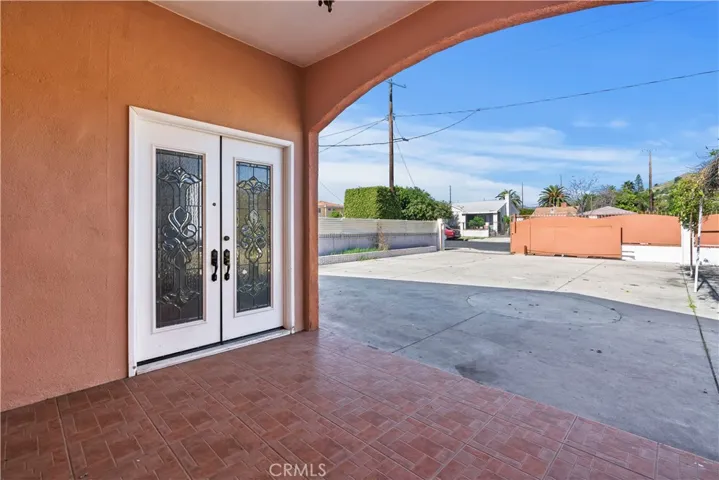 10416 Cantara, Sun Valley, California 91352