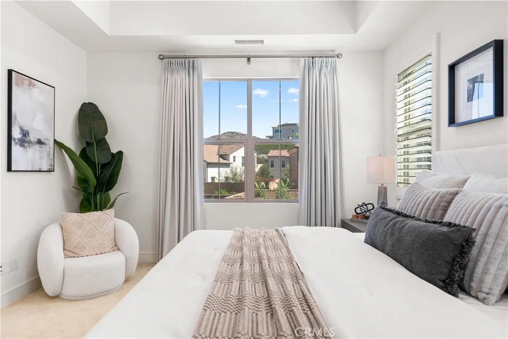 121 Tall Reed, Irvine, California 92618 home-pic-30