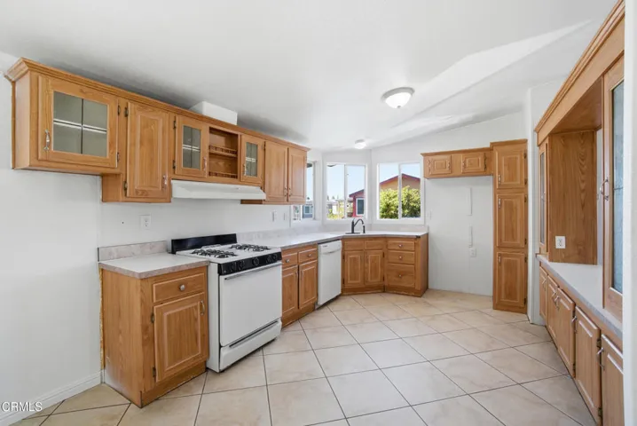 Kitchen (14)