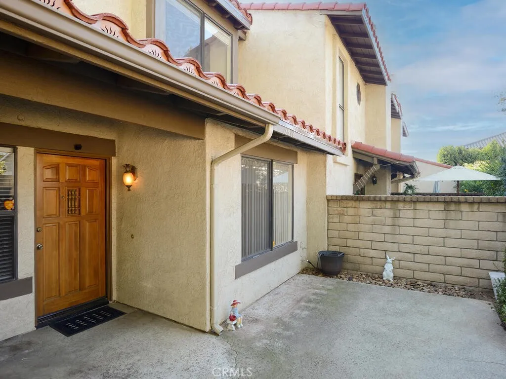 9812 Casiano Court, Rancho Cucamonga, California 91730 home-pic-1