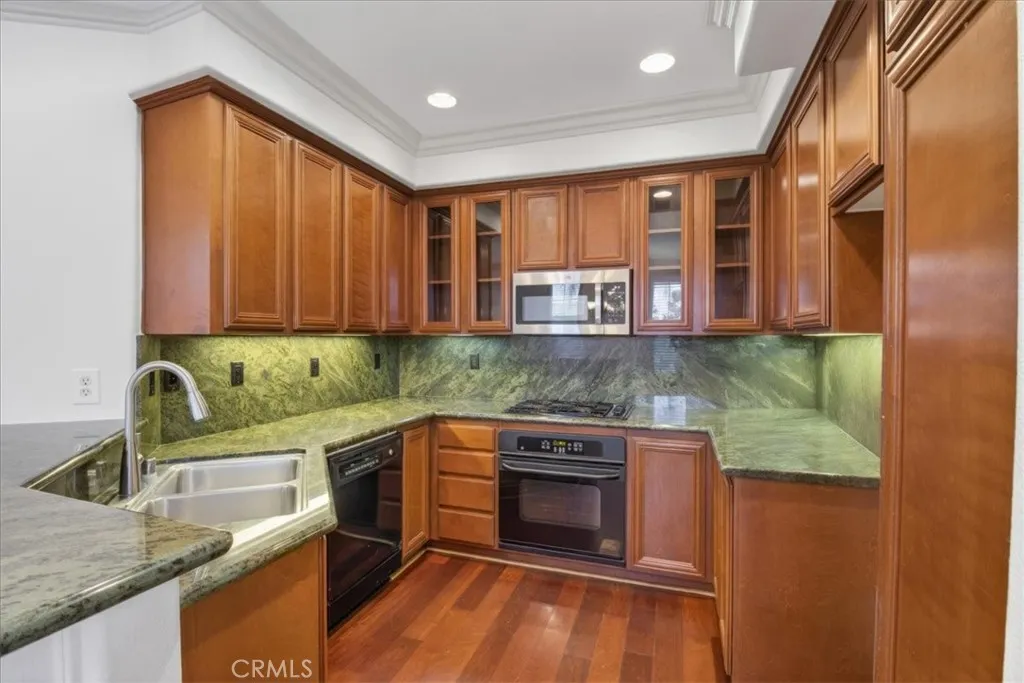 19266 Scripts Court, Huntington Beach, California 92648 home-pic-10