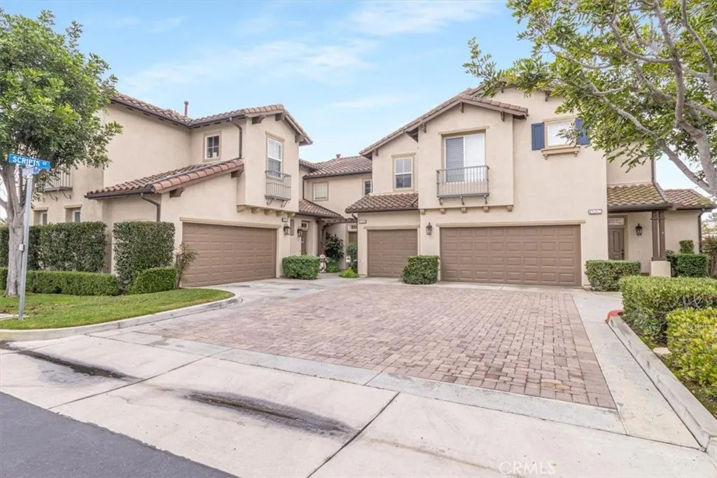 19266 Scripts Court, Huntington Beach, California 92648 home-pic-2