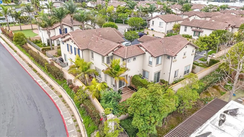 19266 Scripts Court, Huntington Beach, California 92648 home-pic-38