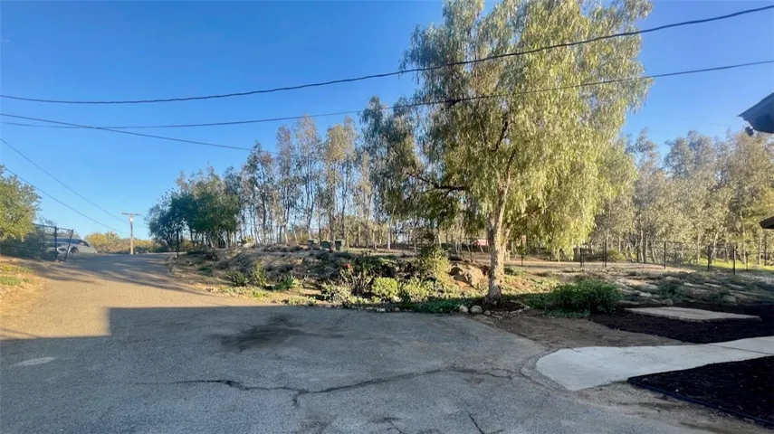 A private approach with ample parking and easy access to the home.