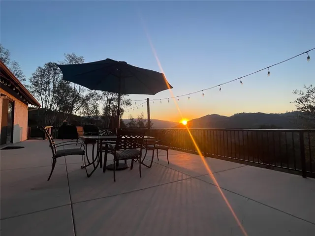 Evening sunsets create a peaceful backdrop for outdoor living.