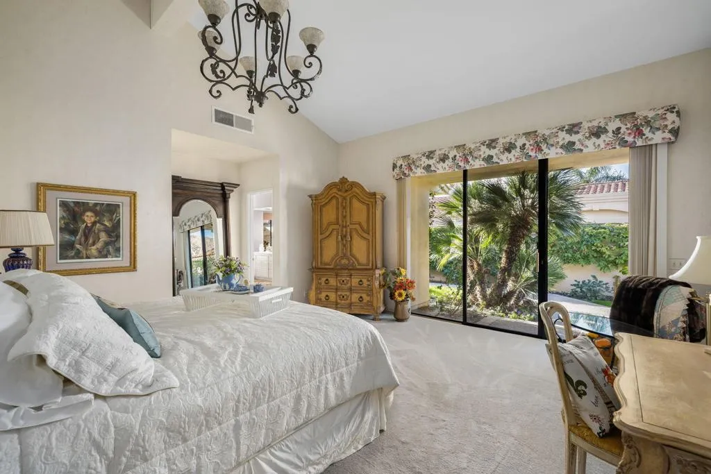 55053 Southern Hills, La Quinta, California 92253 home-pic-25