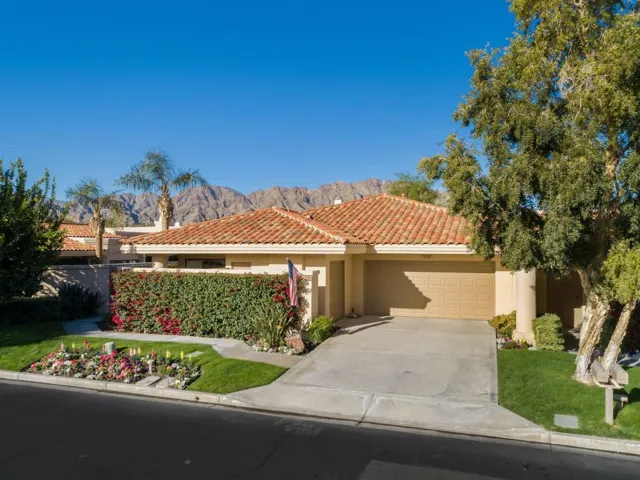 55053+Southern+Hills+Ave+Thousand+Palms-