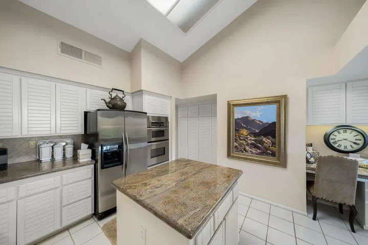 55053+Southern+Hills+Ave+Thousand+Palms-