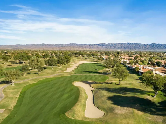 55053+Southern+Hills+Ave+Thousand+Palms-