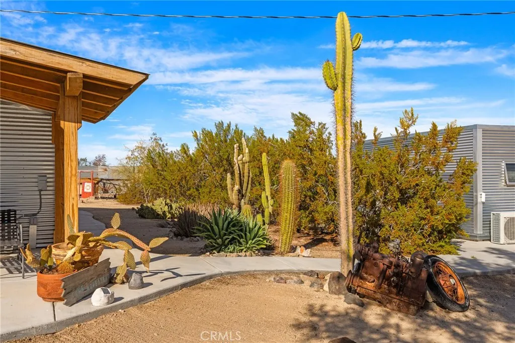 2653 Meldora, 29 Palms, California 92277 home-pic-33