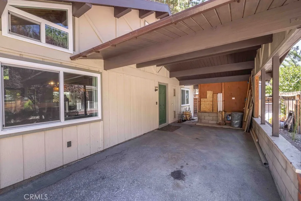 945 Tinker Bell Avenue, Big Bear City, California 92314 home-pic-42