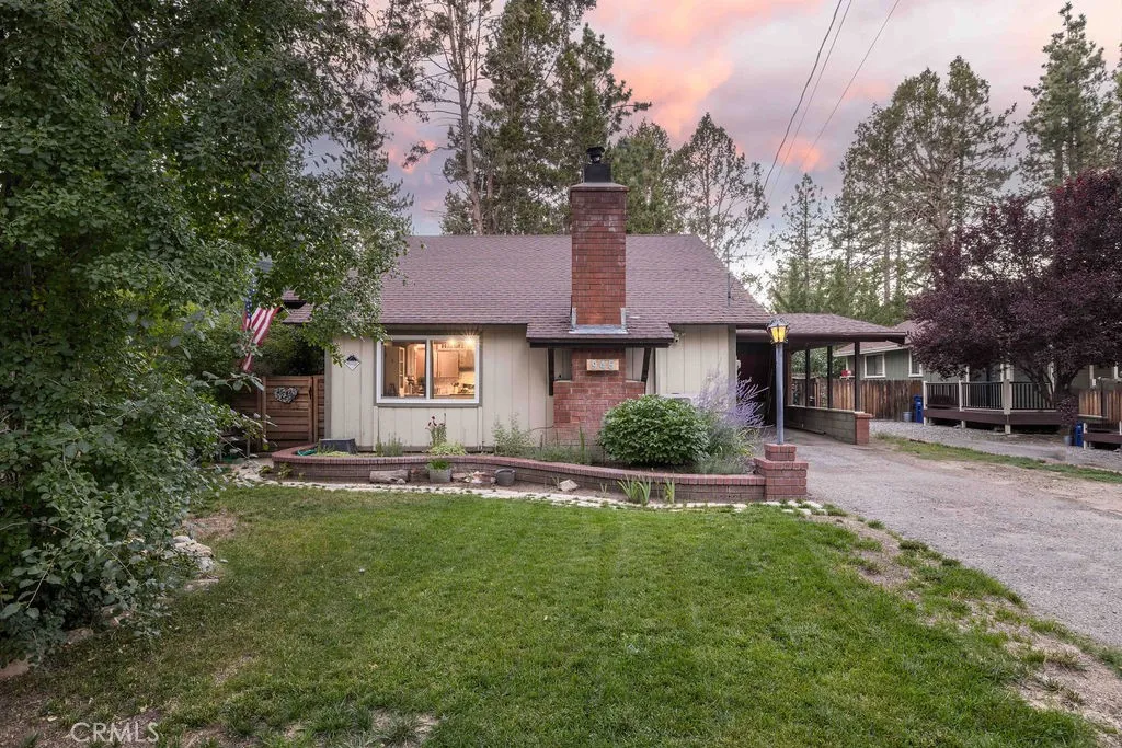 945 Tinker Bell Avenue, Big Bear City, California 92314 home-pic-26