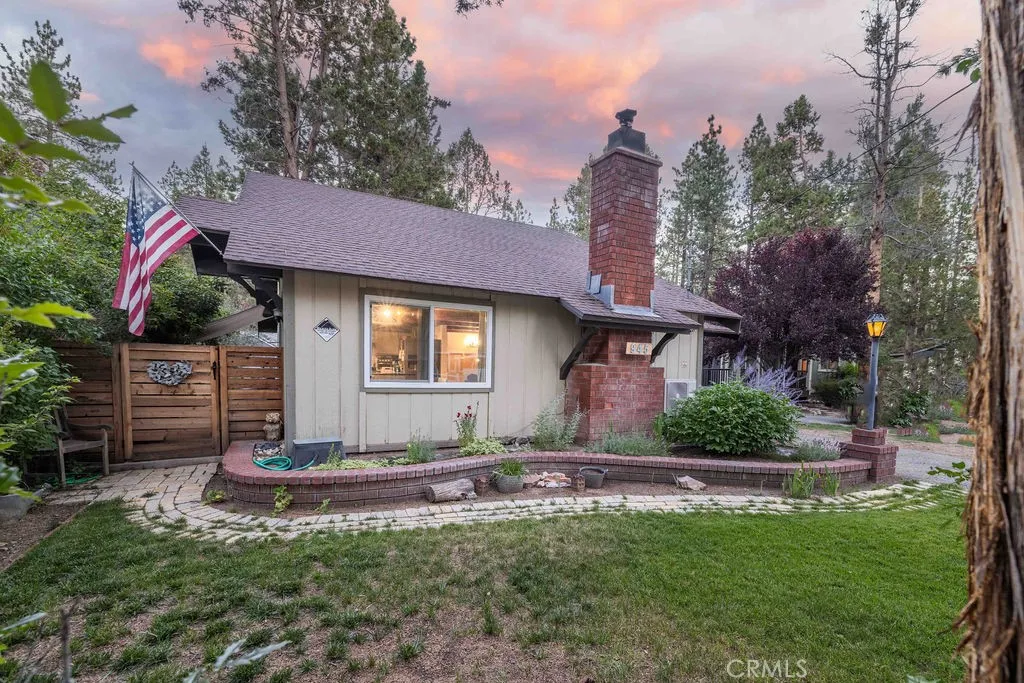945 Tinker Bell Avenue, Big Bear City, California 92314 home-pic-1