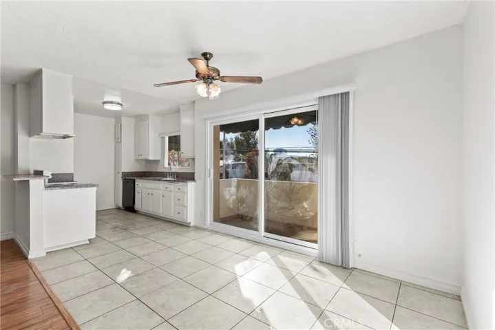 4924 Kester 10, Sherman Oaks, California 91403