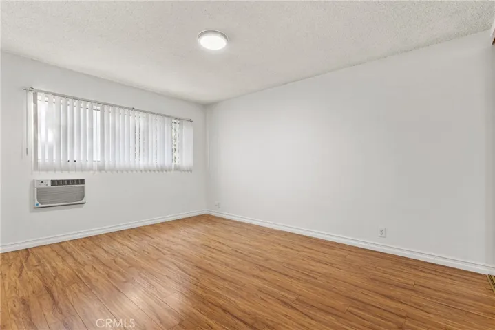 4924 Kester 10, Sherman Oaks, California 91403