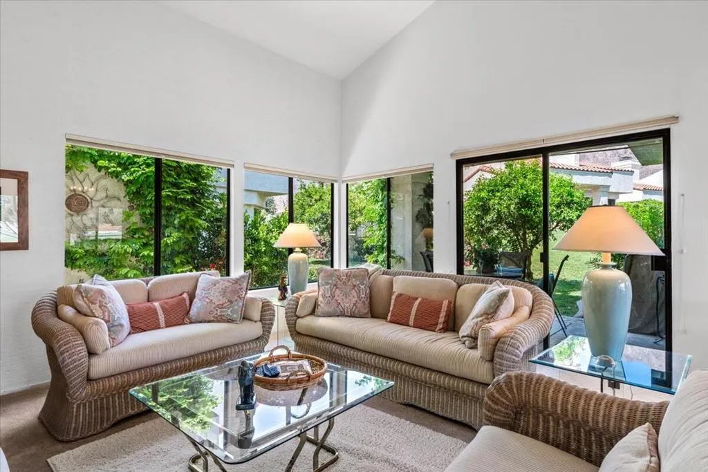 77489 Avenida Madrugada, La Quinta, California 92253 home-pic-5
