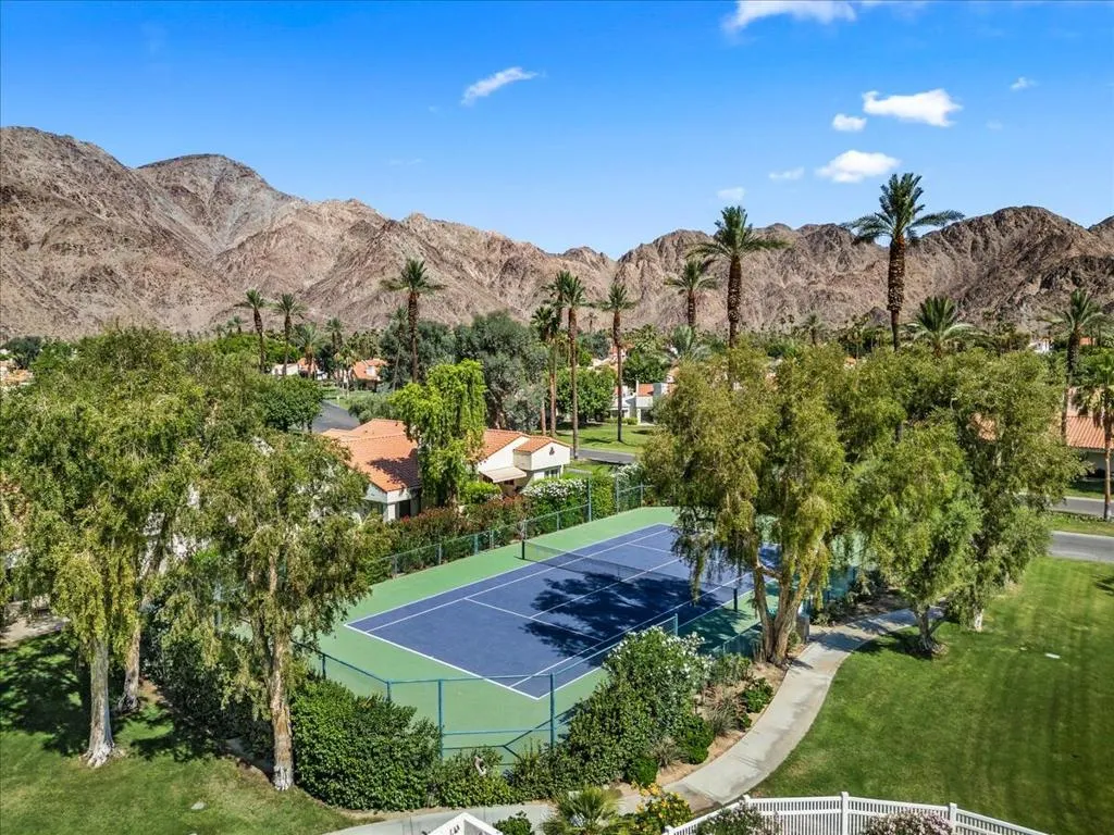 77489 Avenida Madrugada, La Quinta, California 92253 home-pic-31