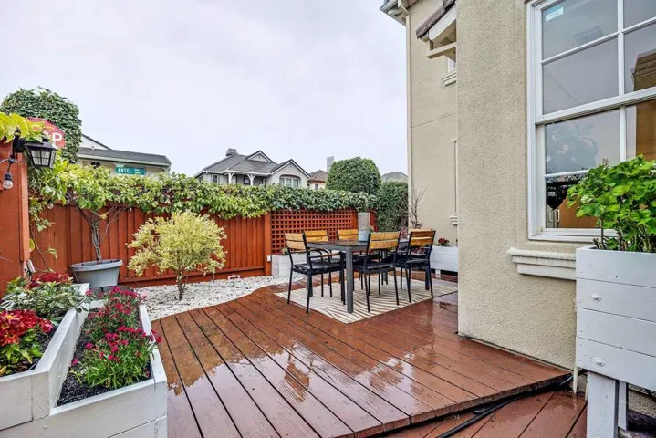 2428 Teal Ln, Alameda, California 94501