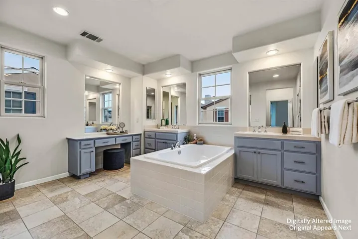 2428 Teal Ln, Alameda, California 94501
