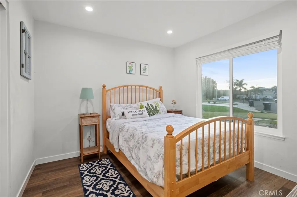 11262 Cullen Court, Riverside, California 92505 home-pic-16