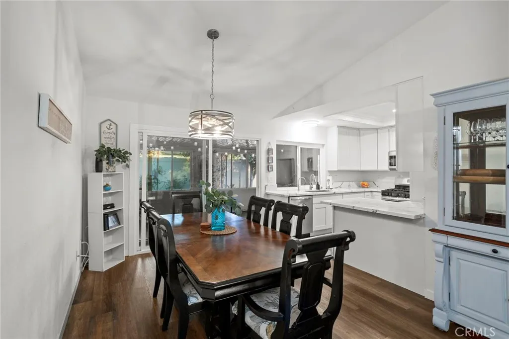 11262 Cullen Court, Riverside, California 92505 home-pic-7