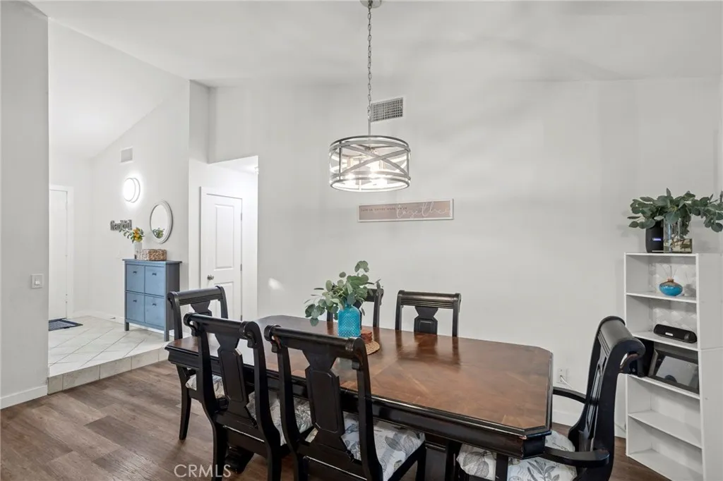 11262 Cullen Court, Riverside, California 92505 home-pic-8