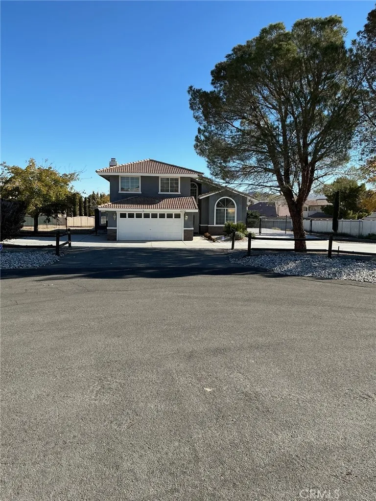 26795 Stirrup Lane, Helendale, California 92342 home-pic-1