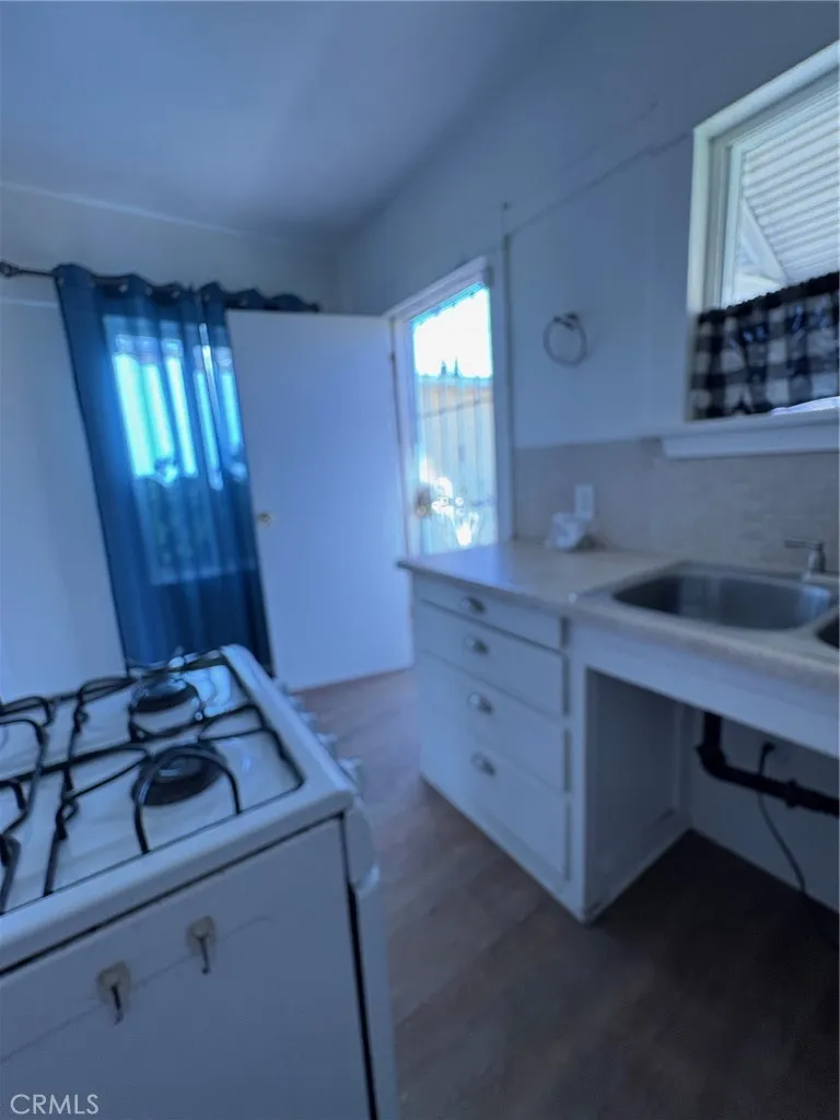 615 S Helena Circle, Anaheim, California 92805 home-pic-2