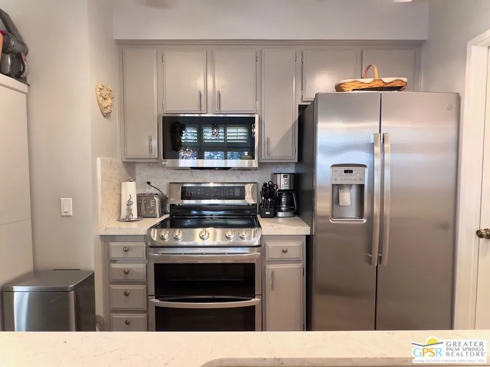 1 Verde Way, Palm Desert, California 92260 home-pic-8