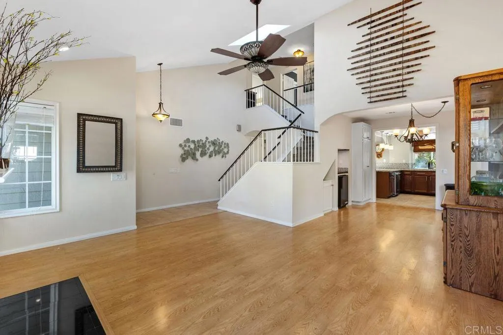 1690 Bronco Way, Oceanside, California 92057 home-pic-4