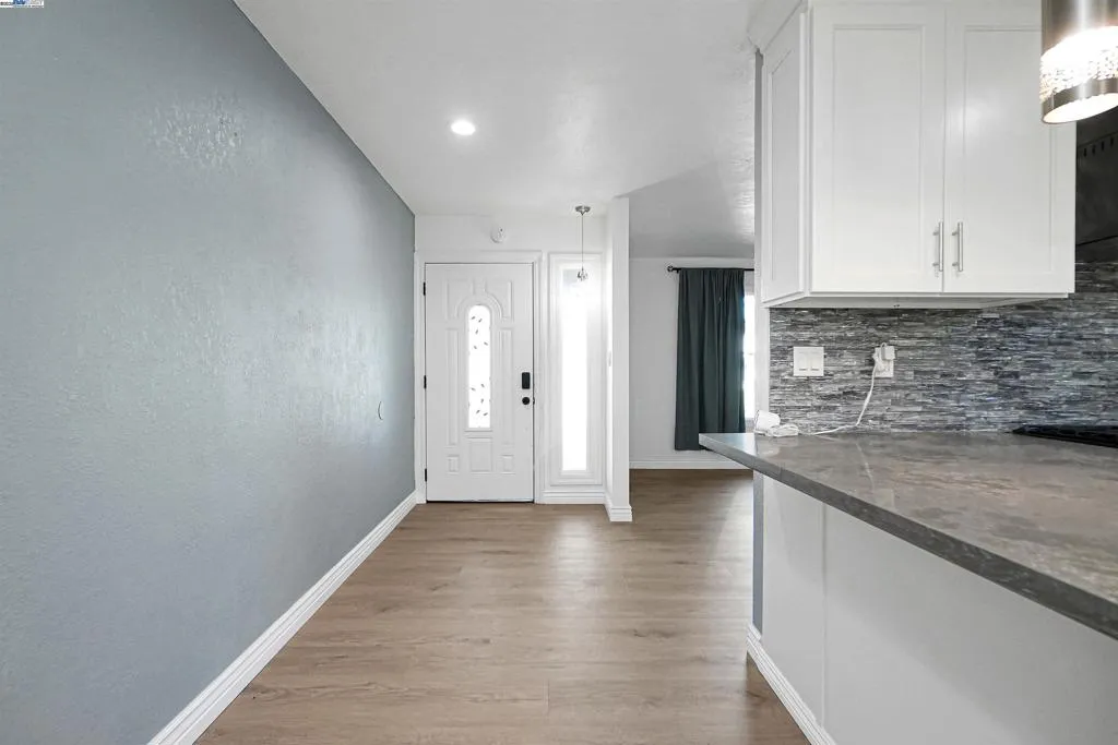 5 Terranova Dr, Antioch, California 94509 home-pic-7