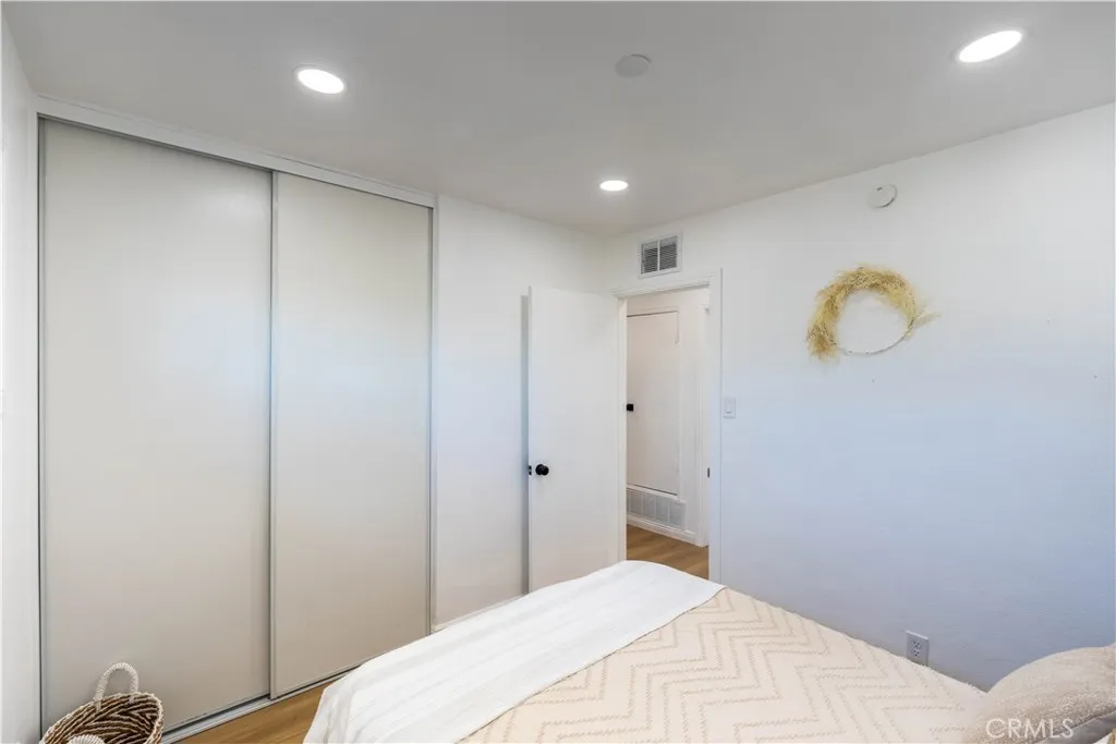 4065 Madrona, Riverside, California 92504 home-pic-14
