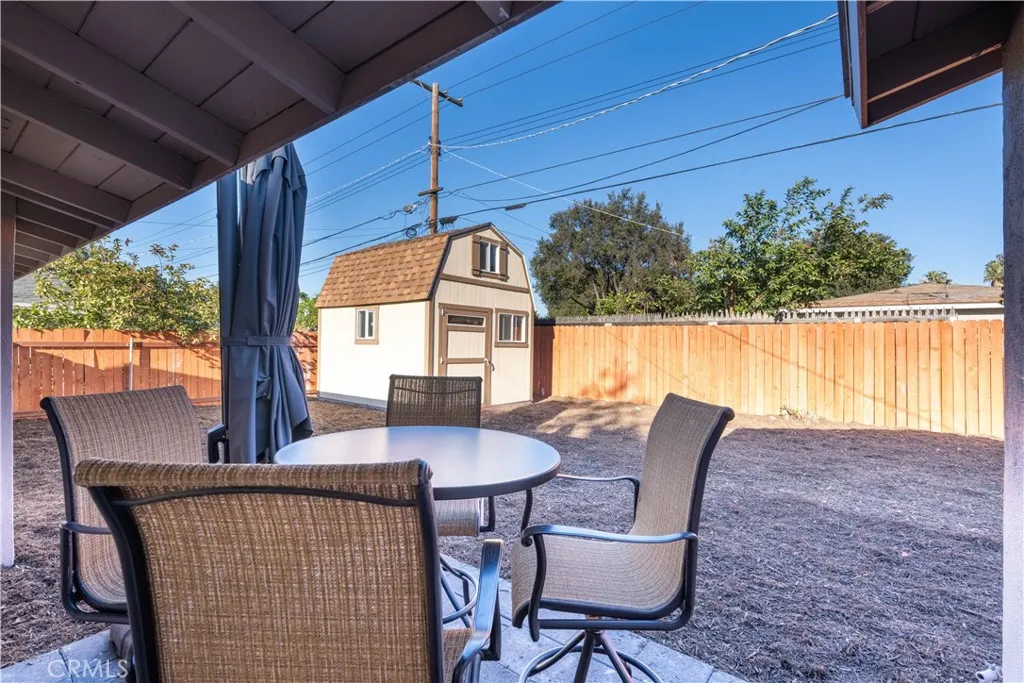 4065 Madrona, Riverside, California 92504 home-pic-22