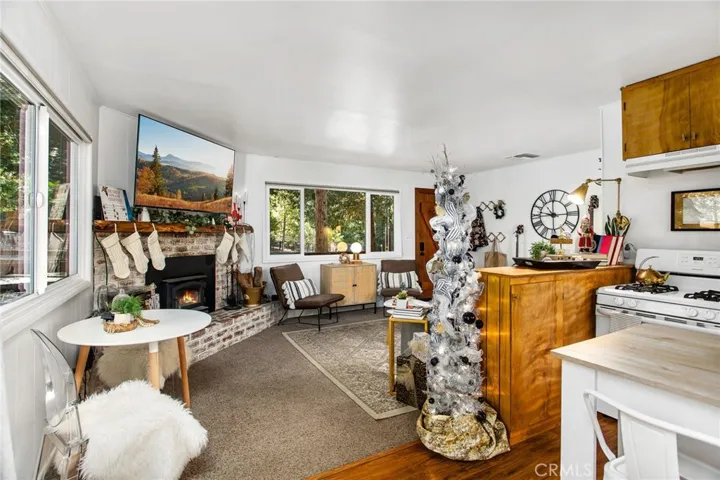54830 S Circle, Idyllwild, California 92549