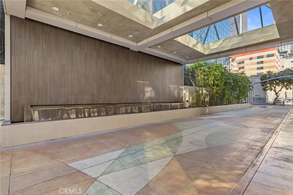 801 S Grand 1611, Los Angeles, California 90017 home-pic-19