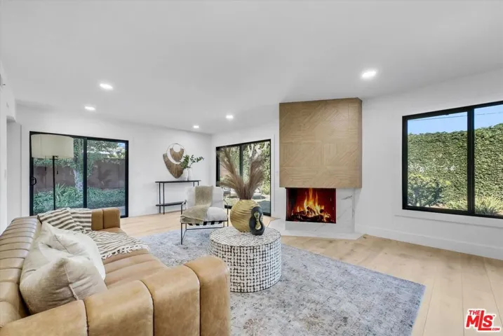 15515 La Moine Street, Hacienda Heights, California 91745