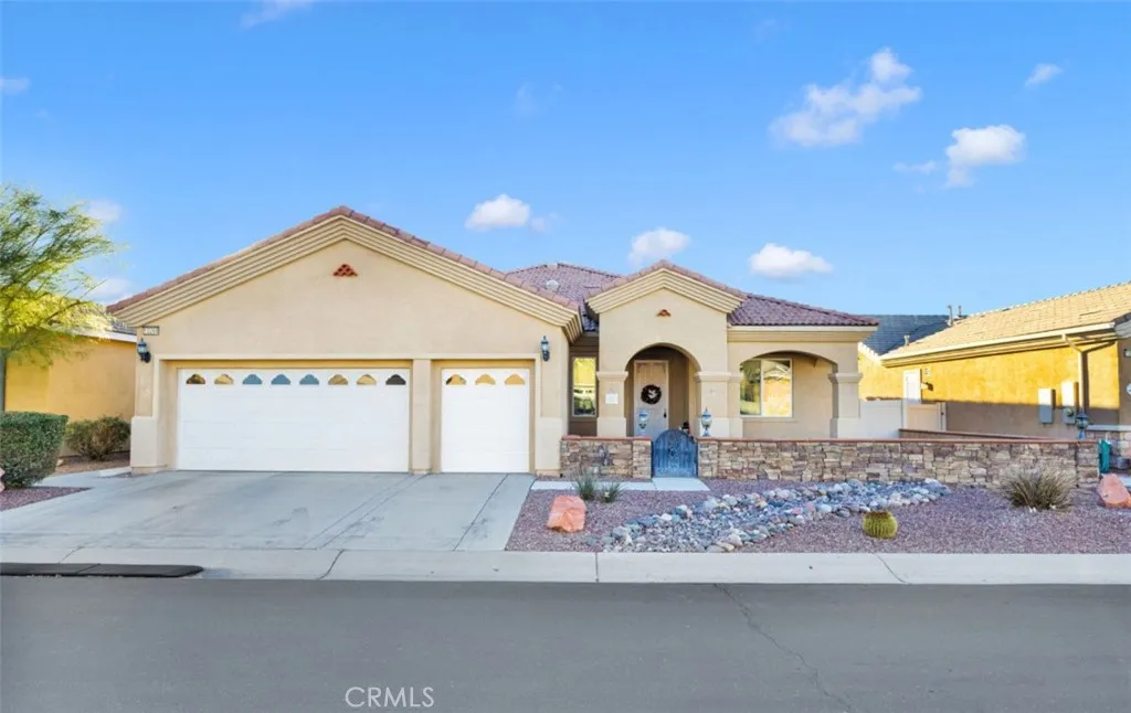 10266 Lakeshore, Apple Valley, California 92308 home-pic-0