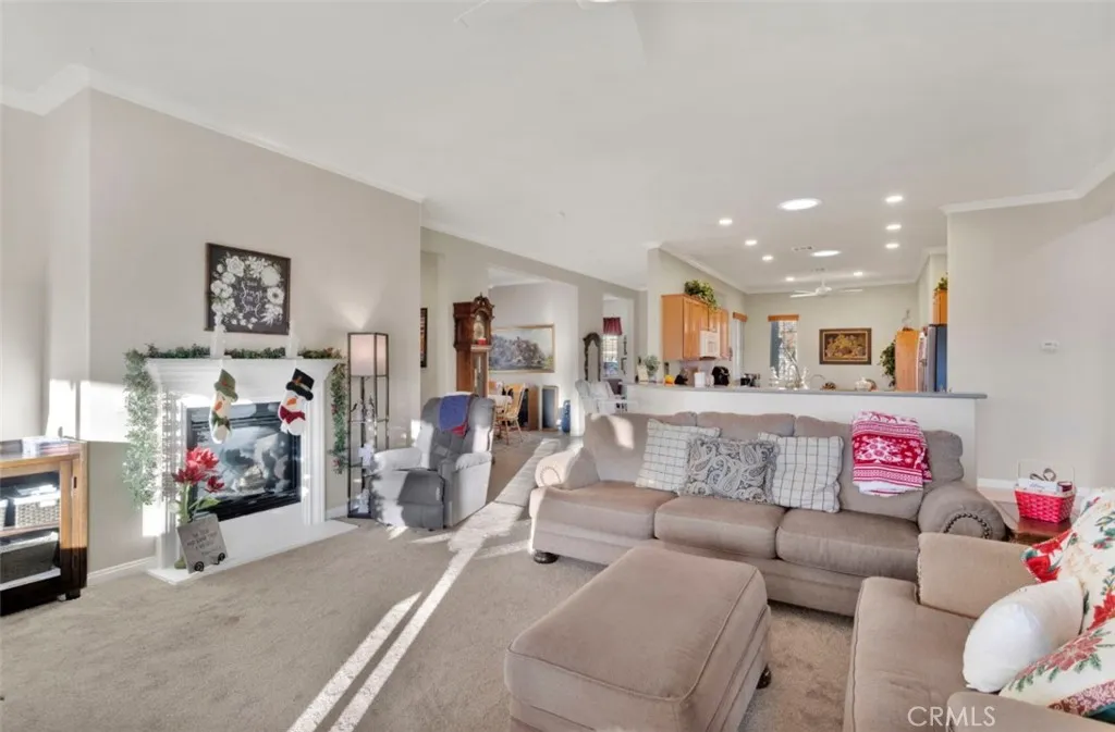 10266 Lakeshore, Apple Valley, California 92308 home-pic-4