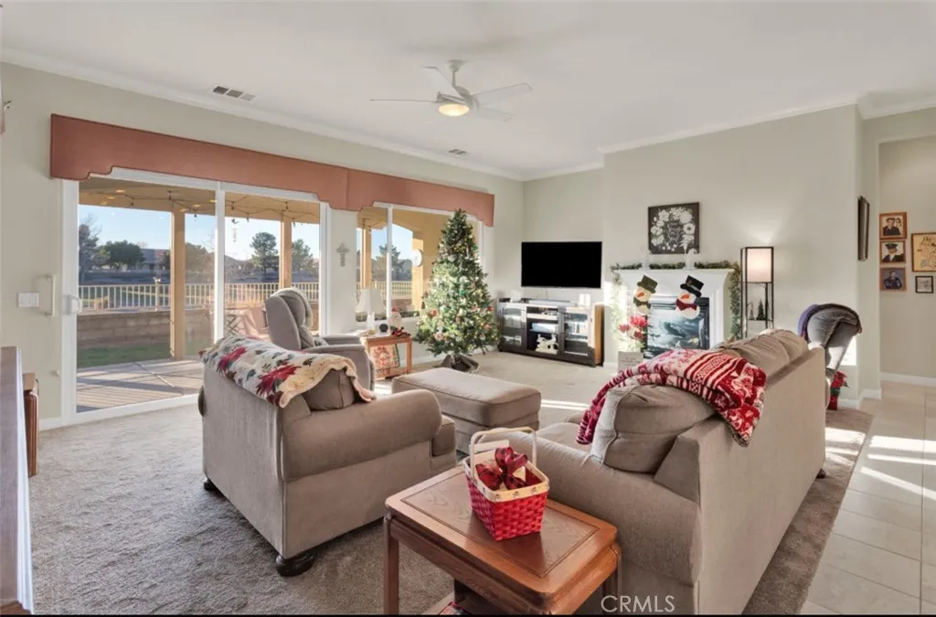 10266 Lakeshore, Apple Valley, California 92308 home-pic-3
