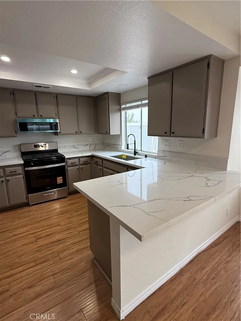 13410 Crystal Springs, Corona, California 92883 home-pic-8