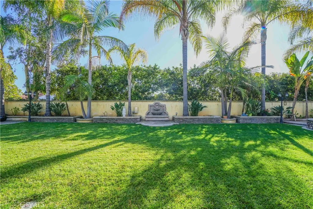 8542 Emerywood Drive, Buena Park, California 90621 home-pic-47