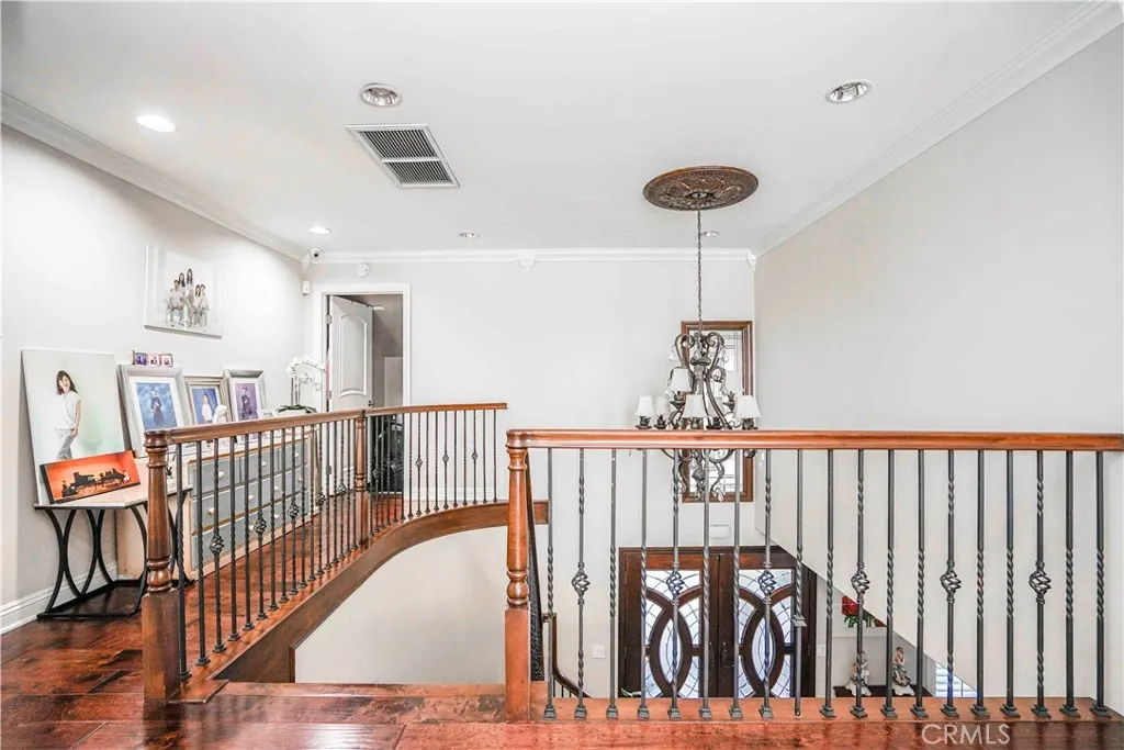 8542 Emerywood Drive, Buena Park, California 90621 home-pic-32