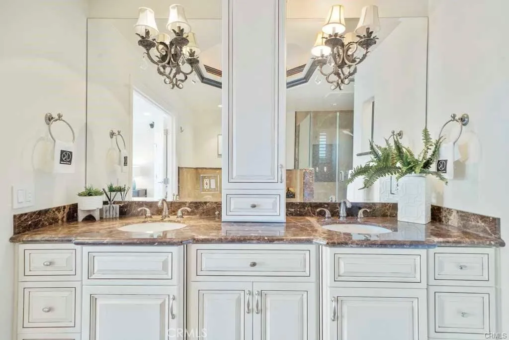 8542 Emerywood Drive, Buena Park, California 90621 home-pic-41