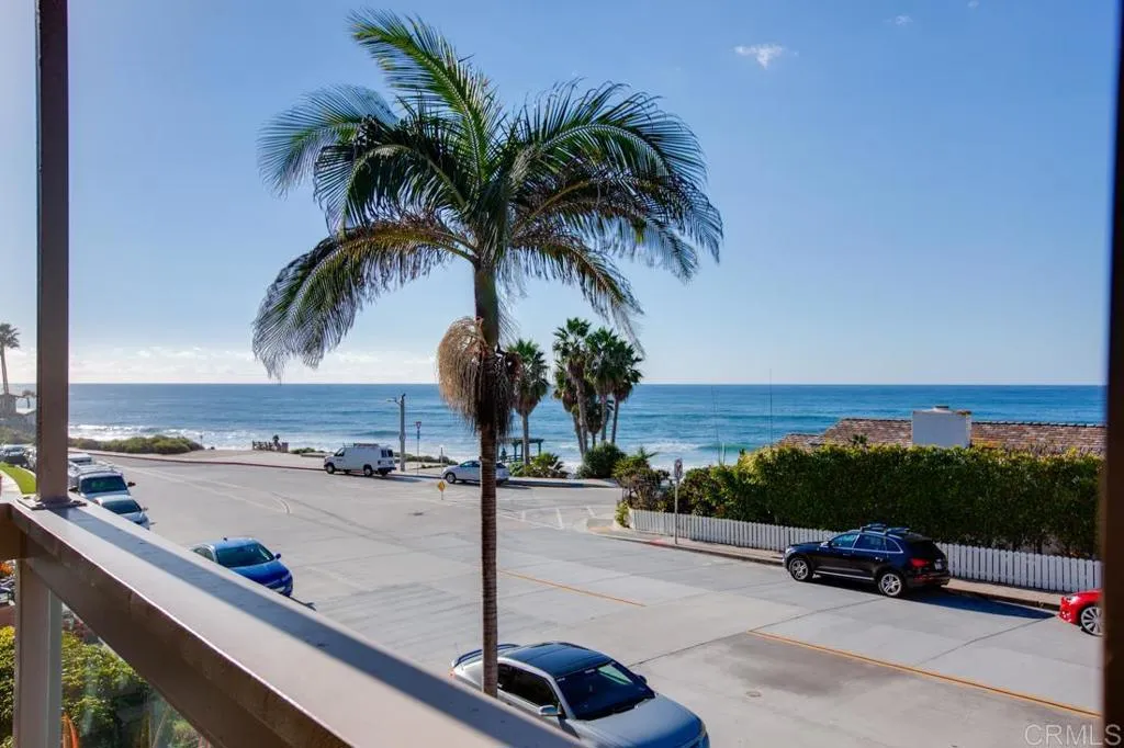 Enjoy views of the crashing waves without leaving home!